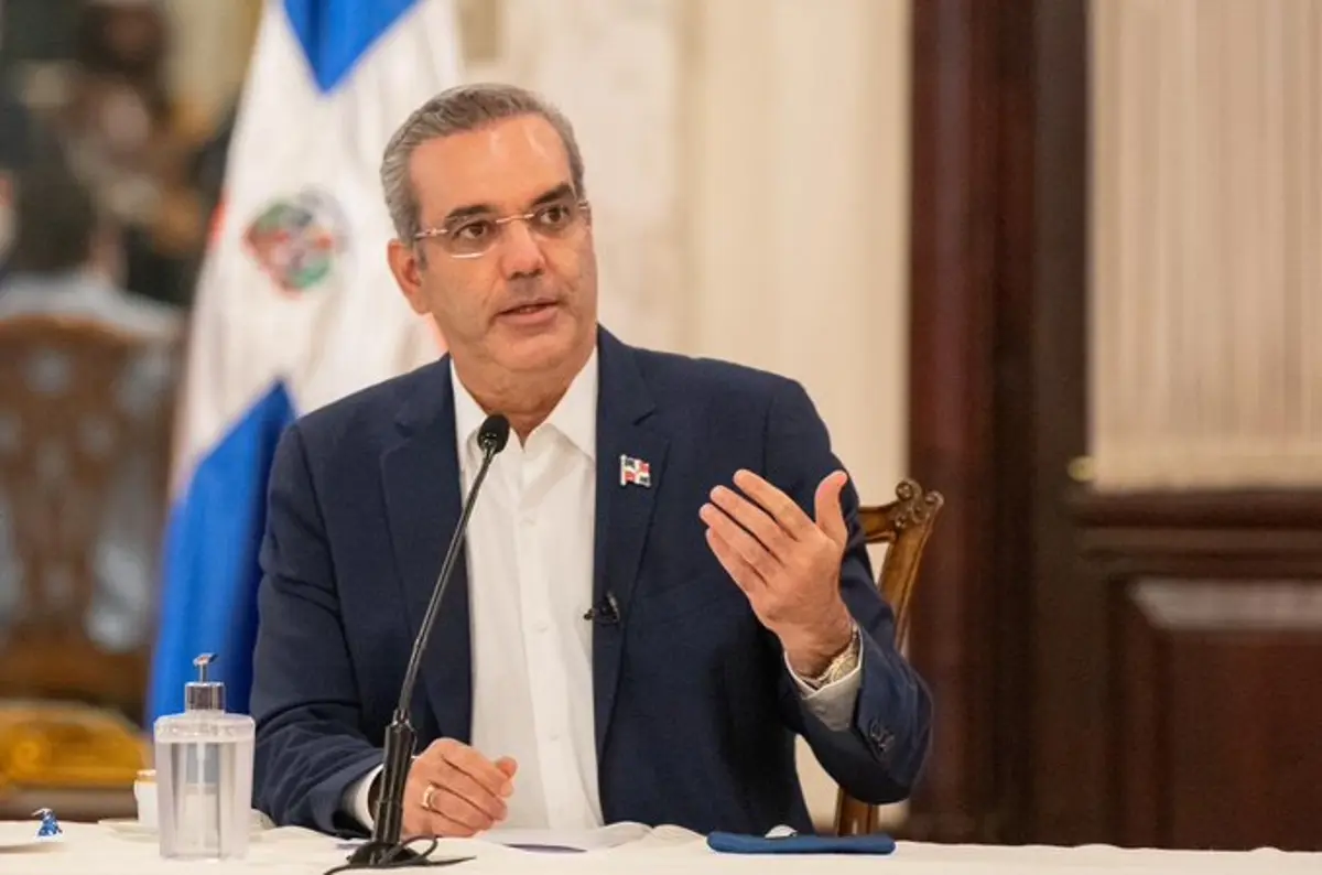 El presidente Luis Abinader anunció hoy que el Gobierno no va a aumentar impuestos, y no someterá ninguna reforma tributaria, considerando la situación de alzas internacionales y su impacto local.